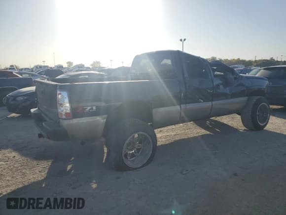 ✅ 2003 Chevrolet Silverado 1500 LS • VIN: 2GCEK19TX31315142 • Лот: 75246874. Опубликован ранее на Copart с пробегом 270 809 миль. Бесплатный доступ к архиву аукционных продаж из США и подробный отчёт об истории автомобиля на DreamBid. Изображение 3.
