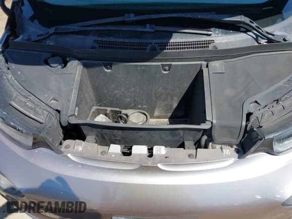 ✅ 2014 BMW i3 • VIN: WBY1Z4C55EV273095 • Лот: 43090585. Опубликован ранее на IAAI с пробегом 123 218 миль. Бесплатный доступ к архиву аукционных продаж из США и подробный отчёт об истории автомобиля на DreamBid. Изображение 10.