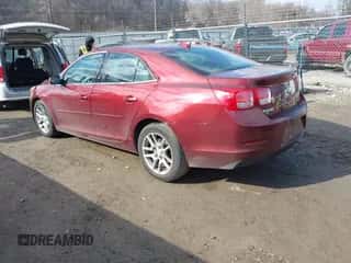 2015 Chevrolet Malibu LT z VIN 1G11C5SL6FF124207, wystawiony jako IAAI lot #41946107 z przebiegiem 144 416 mil mil oraz . Historia ofert i sprzedaży dostępna na DreamBid. Obrazek 3.