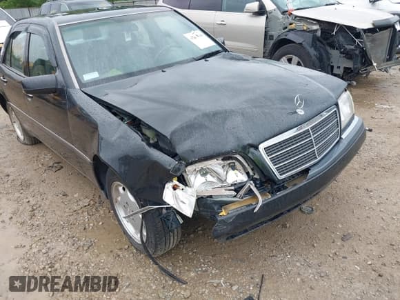 ✅ 1995 Mercedes-Benz C 2.8L • VIN: WDBHA28E7SF262334 • Лот: 42618540. Опубликован ранее на IAAI с пробегом 124 770 миль. Бесплатный доступ к архиву аукционных продаж из США и подробный отчёт об истории автомобиля на DreamBid. Изображение 6.