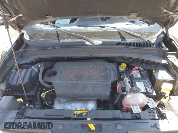 ✅ 2018 Jeep Renegade Latitude • VIN: ZACCJBBB6JPG73732 • Lot: 42549052. Wystawiony na IAAI z przebiegiem 65 388 mil. Bezpłatny archiwum sprzedaży aukcyjnych z USA i szczegółowy raport historii pojazdu na DreamBid. Zdjęcie 10.