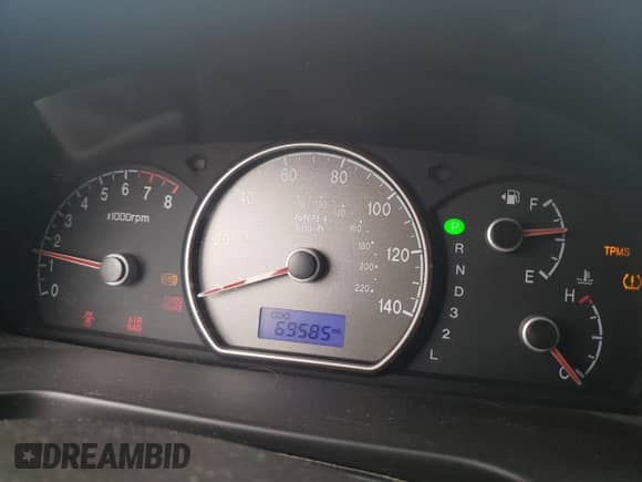 2008 Hyundai Elantra GLS z VIN KMHDU46D88U405742, wystawiony jako Copart lot #71829784 z przebiegiem 69 585 mil mil oraz Szkoda całkowita • Salvage title. Historia ofert i sprzedaży dostępna na DreamBid. Obrazek 9.