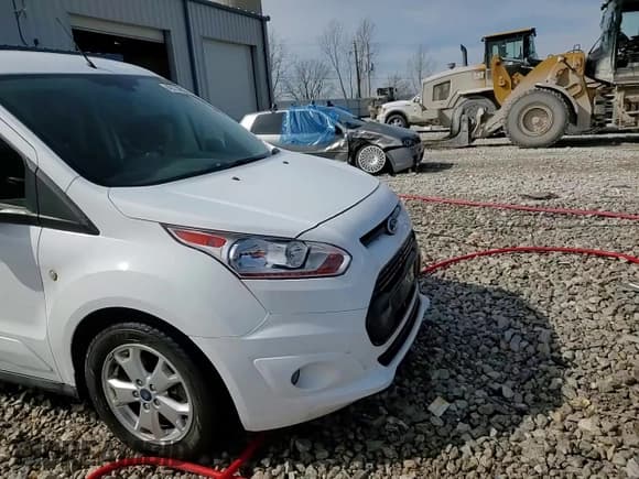 ✅ 2014 Ford Transit Connect XLT • VIN: NM0GS9F70E1137469 • Lot: 49778625. Listed on Copart with 68,323 mi. Free auction sales archive from the USA and detailed vehicle history report at DreamBid. Image 15.