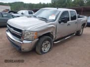 ✅ 2008 Chevrolet Silverado 2500HD LTZ • VIN: 1GCHK23648F154552 • Лот: 43400235. Опубликован ранее на IAAI с пробегом 197 246 миль. Бесплатный доступ к архиву аукционных продаж из США и подробный отчёт об истории автомобиля на DreamBid. Изображение 17.