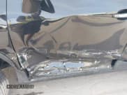 ✅ 2020 Chevrolet Trax LT • VIN: KL7CJPSBXLB044126 • Lot: 43350705. Wystawiony na IAAI z przebiegiem 111 439 mil. Bezpłatny archiwum sprzedaży aukcyjnych z USA i szczegółowy raport historii pojazdu na DreamBid. Zdjęcie 6.