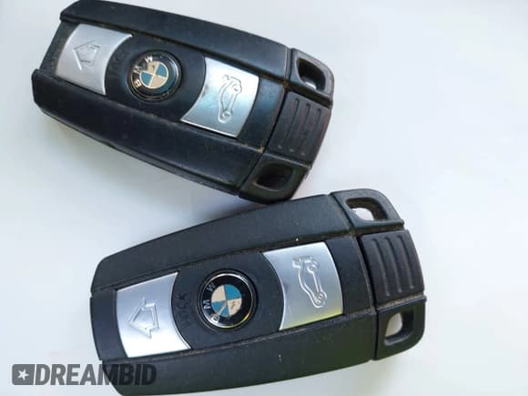 ✅ 2013 BMW 1 Series 128i • VIN: WBAUP9C52DVS94371 • Lot: 43637948. Wystawiony na IAAI z przebiegiem 135 754 mil. Bezpłatny archiwum sprzedaży aukcyjnych z USA i szczegółowy raport historii pojazdu na DreamBid. Zdjęcie 11.