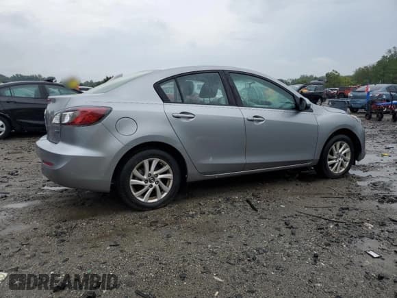 ✅ 2013 Mazda 3 i Grand Touring • VIN: JM1BL1W71D1834160 • Лот: 81729325. Опубликован ранее на Copart с пробегом 67 255 миль. Бесплатный доступ к архиву аукционных продаж из США и подробный отчёт об истории автомобиля на DreamBid. Изображение 3.