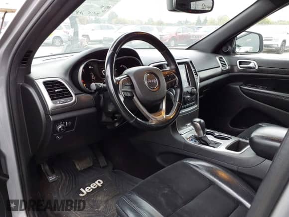 2018 Jeep Grand Cherokee Altitude z VIN 1C4RJFAG6JC220486, wystawiony jako IAAI lot #43399251 z przebiegiem 90 525 mil mil oraz . Historia ofert i sprzedaży dostępna na DreamBid. Obrazek 17.