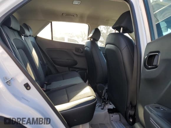 ✅ 2024 Hyundai Venue SEL • VIN: KMHRC8A36RU314954 • Lot: 81377964. Listed on Copart with 51 mi. Free auction sales archive from the USA and detailed vehicle history report at DreamBid. Image 11.