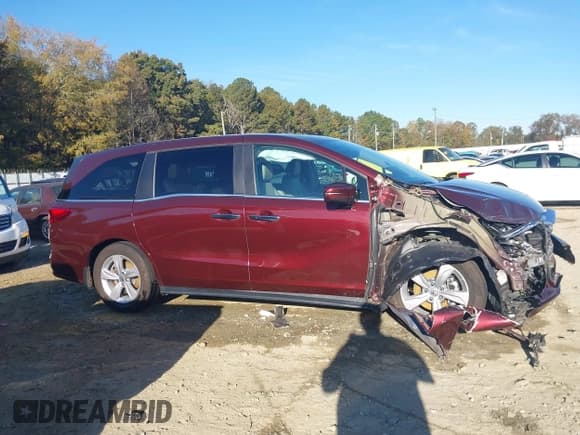 ✅ 2018 Honda Odyssey EX-L • VIN: 5FNRL6H7XJB110091 • Лот: 43535051. Опубликован ранее на IAAI с пробегом 49 224 миль. Бесплатный доступ к архиву аукционных продаж из США и подробный отчёт об истории автомобиля на DreamBid. Изображение 13.