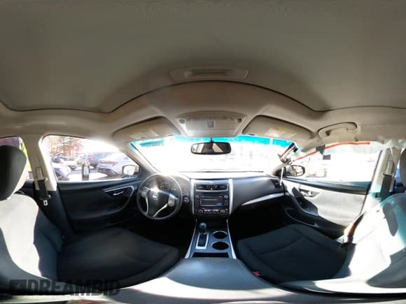 ✅ 2015 Nissan Altima SV • VIN: 1N4AL3AP5FC221809 • Lot: 43649931. Listed on IAAI with 116,599 mi. Free auction sales archive from the USA and detailed vehicle history report at DreamBid. Image 20.