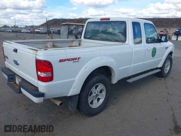 ✅ 2006 Ford Ranger XLT • VIN: 1FTZR45EX6PA49831 • Lot: 43138413. Wystawiony na IAAI z przebiegiem Nie podano. Bezpłatny archiwum sprzedaży aukcyjnych z USA i szczegółowy raport historii pojazdu na DreamBid. Zdjęcie 4.