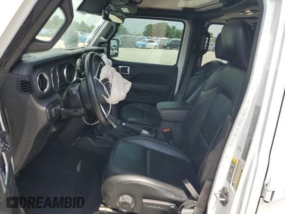 ✅ 2021 Jeep Wrangler Unlimited Sahara • VIN: 1C4HJXEG9MW728336 • Lot: 57706175. Listed on Copart with 44,281 mi. Free auction sales archive from the USA and detailed vehicle history report at DreamBid. Image 7.