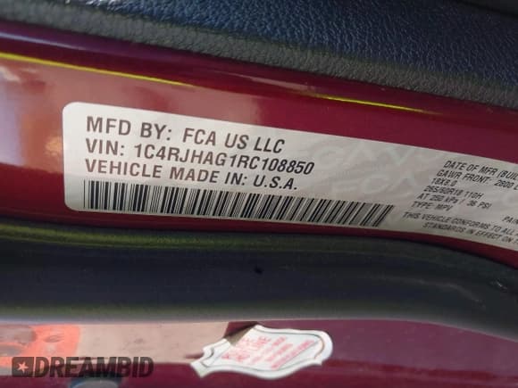 ✅ 2024 Jeep Grand Cherokee Altitude • VIN: 1C4RJHAG1RC108850 • Lot: 43633746. Listed on IAAI with 35,014 mi. Free auction sales archive from the USA and detailed vehicle history report at DreamBid. Image 9.