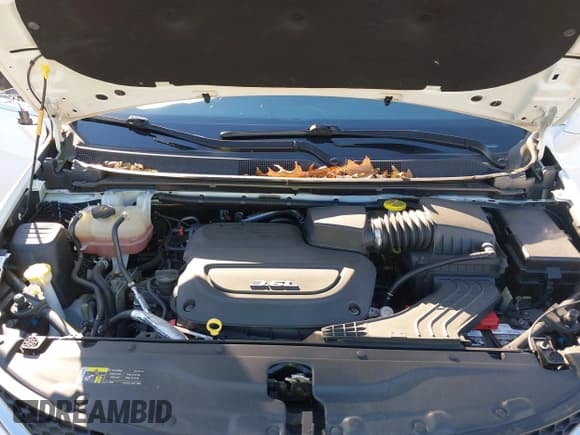 ✅ 2017 Chrysler Pacifica Touring L • VIN: 2C4RC1BG2HR816207 • Лот: 43506861. Опубликован ранее на IAAI с пробегом 68 946 миль. Бесплатный доступ к архиву аукционных продаж из США и подробный отчёт об истории автомобиля на DreamBid. Изображение 10.