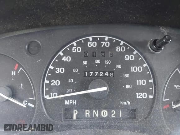 ✅ 2000 Ford Ranger XL • VIN: 1FTYR14V5YPA87255 • Lot: 42964696. Wystawiony na IAAI z przebiegiem 177 248 mil. Bezpłatny archiwum sprzedaży aukcyjnych z USA i szczegółowy raport historii pojazdu na DreamBid. Zdjęcie 15.