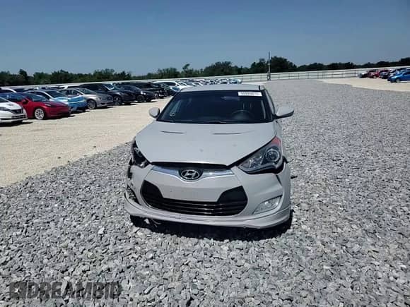 ✅ 2013 Hyundai Veloster RE:MIX • VIN: KMHTC6AD4DU127949 • Лот: 56993075. Размещён на Copart с пробегом 95 772 миль миль. Получите бесплатный доступ к архиву аукционных продаж из США и посмотрите подробный отчёт об истории автомобиля на DreamBid. Изображение 13.