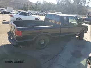 ✅ 2000 Chevrolet S-10 LS • VIN: 1GCCS1959Y8231035 • Лот: 85267394. Опубликован ранее на Copart с пробегом Не указан. Бесплатный доступ к архиву аукционных продаж из США и подробный отчёт об истории автомобиля на DreamBid. Изображение 3.