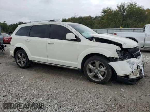 ✅ 2017 Dodge Journey Crossroad Plus • VIN: 3C4PDCGG4HT617634 • Lot: 89722155. Listed on Copart with 113,268 mi. Free auction sales archive from the USA and detailed vehicle history report at DreamBid. Image 4.