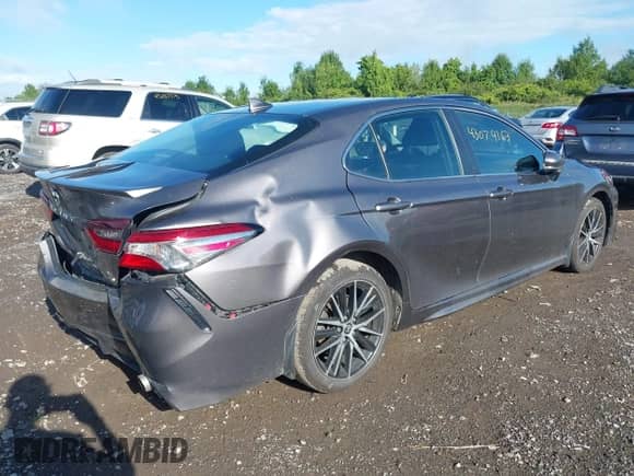 2023 Toyota Camry SE with VIN 4T1T11BK1PU095388, listed as a IAAI auction lot 43074163 with 79,291 mi miles and . Bid and sale history available at DreamBid. Image 4.