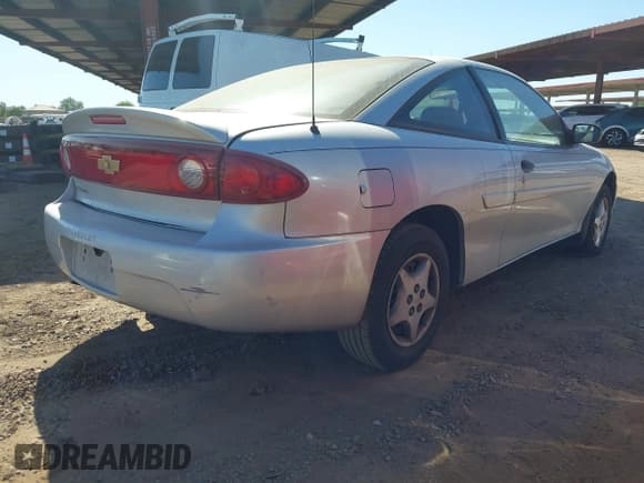 ✅ 2004 Chevrolet Cavalier • VIN: 1G1JC12FX47323299 • Lot: 42831561. Listed on IAAI with 214,384 mi. Free auction sales archive from the USA and detailed vehicle history report at DreamBid. Image 4.