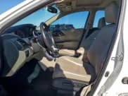 ✅ 2016 Honda Accord EX-L • VIN: 1HGCR2F85GA131717 • Лот: 94421345. Опубликован ранее на Copart с пробегом 248 651 миль. Бесплатный доступ к архиву аукционных продаж из США и подробный отчёт об истории автомобиля на DreamBid. Изображение 7.