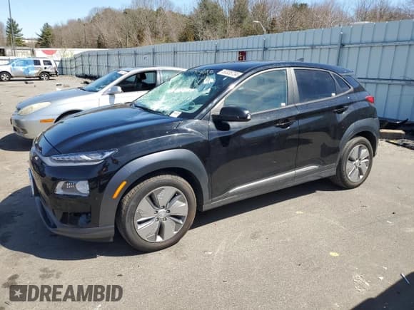 ✅ 2021 Hyundai Kona Ultimate • VIN: KM8K53AG3MU116942 • Лот: 50335734. Опубликован ранее на Copart с пробегом 23 579 миль. Бесплатный доступ к архиву аукционных продаж из США и подробный отчёт об истории автомобиля на DreamBid. Изображение 1.