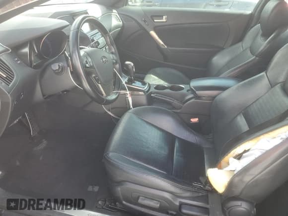 ✅ 2015 Hyundai Genesis Coupe Ultimate • VIN: KMHHU6KJ4FU128190 • Lot: 85854255. Listed on Copart with 101,608 mi. Free auction sales archive from the USA and detailed vehicle history report at DreamBid. Image 7.