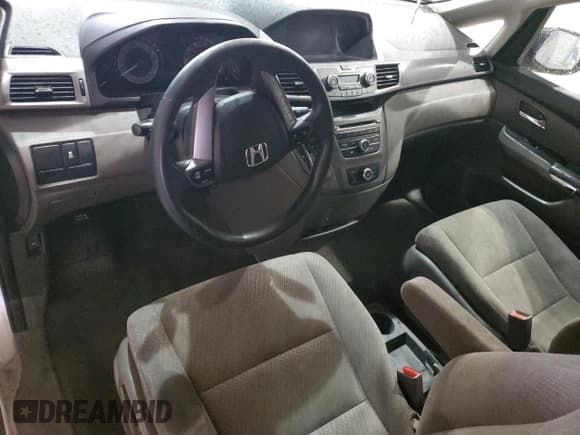 ✅ 2014 Honda Odyssey LX • VIN: 5FNRL5H24EB045954 • Лот: 85397605. Опубликован ранее на Copart с пробегом Не указан. Бесплатный доступ к архиву аукционных продаж из США и подробный отчёт об истории автомобиля на DreamBid. Изображение 8.