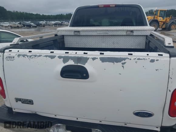 ✅ 1999 Ford F-150 XL • VIN: 1FTRX08L8XKA81765 • Lot: 42935581. Listed on IAAI with Not provided. Free auction sales archive from the USA and detailed vehicle history report at DreamBid. Image 6.