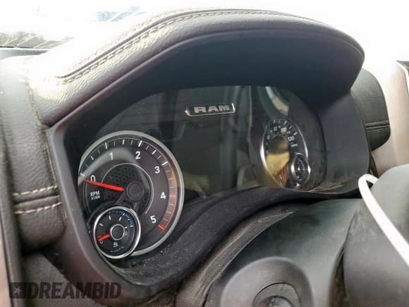 ✅ 2024 Ram 2500 Laramie • VIN: 3C6UR5KL9RG355390 • Лот: 71710075. Опубликован ранее на Copart с пробегом Не указан. Бесплатный доступ к архиву аукционных продаж из США и подробный отчёт об истории автомобиля на DreamBid. Изображение 9.