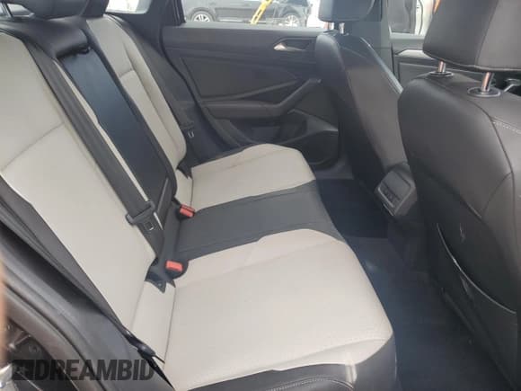 ✅ 2021 Volkswagen Jetta S • VIN: 3VWC57BU6MM038047 • Lot: 91872335. Wystawiony na Copart z przebiegiem 44 255 mil. Bezpłatny archiwum sprzedaży aukcyjnych z USA i szczegółowy raport historii pojazdu na DreamBid. Zdjęcie 10.