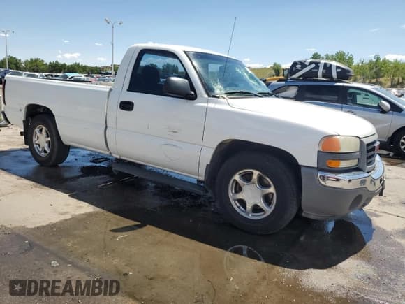 ✅ 2006 GMC Sierra 1500 Work Truck • VIN: 3GTEC14V76G173852 • Лот: 63993835. Опубликован ранее на Copart с пробегом 228 679 миль. Бесплатный доступ к архиву аукционных продаж из США и подробный отчёт об истории автомобиля на DreamBid. Изображение 4.