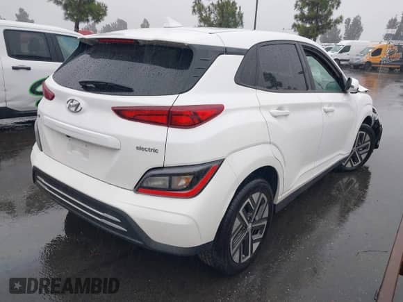 2023 Hyundai Kona SEL z VIN KM8K33AGXPU173553, wystawiony jako IAAI lot #43181383 z przebiegiem 15 477 mil mil oraz . Historia ofert i sprzedaży dostępna na DreamBid. Obrazek 4.