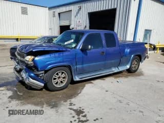 ✅ 2003 Chevrolet Silverado 1500 LS • VIN: 1GCEC19T13Z131017 • Лот: 73960134. Опубликован ранее на Copart с пробегом Не указан. Бесплатный доступ к архиву аукционных продаж из США и подробный отчёт об истории автомобиля на DreamBid. Изображение 1.