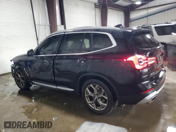 ✅ 2022 BMW X3 xDrive30i • VIN: 5UX53DP00N9L88570 • Lot: 90847895. Wystawiony na Copart z przebiegiem 171 915 mil. Bezpłatny archiwum sprzedaży aukcyjnych z USA i szczegółowy raport historii pojazdu na DreamBid. Zdjęcie 2.