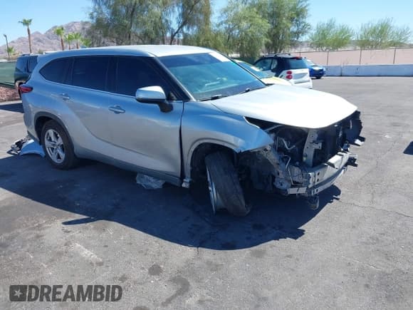 ✅ 2021 Toyota Highlander LE • VIN: 5TDZZRAH0MS031760 • Лот: 42851225. Опубликован ранее на IAAI с пробегом 93 017 миль. Бесплатный доступ к архиву аукционных продаж из США и подробный отчёт об истории автомобиля на DreamBid. Изображение 1.