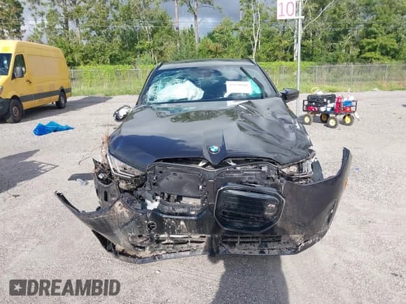 ✅ 2025 BMW X3 M50 xDrive • VIN: 5UX73GP08S9121599 • Lot: 43170888. Wystawiony na IAAI z przebiegiem Nie podano. Bezpłatny archiwum sprzedaży aukcyjnych z USA i szczegółowy raport historii pojazdu na DreamBid. Zdjęcie 12.