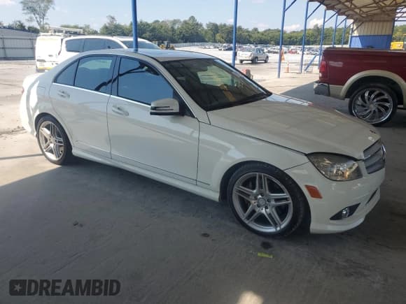 ✅ 2010 Mercedes-Benz C 350 Sport • VIN: WDDGF5GB8AR093760 • Lot: 71502005. Listed on Copart with 94,292 mi. Free auction sales archive from the USA and detailed vehicle history report at DreamBid. Image 4.