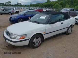 ✅ 1998 Saab 900 • VIN: YS3DD78B7W7003488 • Lot: 42596554. Wystawiony na IAAI z przebiegiem 52 114 mil. Bezpłatny archiwum sprzedaży aukcyjnych z USA i szczegółowy raport historii pojazdu na DreamBid. Zdjęcie 2.