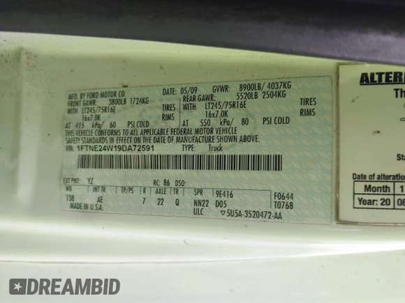 ✅ 2009 Ford Econoline Cargo Commercial • VIN: 1FTNE24W19DA72591 • Lot: 42613439. Listed on IAAI with 239,038 mi. Free auction sales archive from the USA and detailed vehicle history report at DreamBid. Image 9.