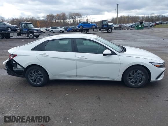 ✅ 2024 Hyundai Elantra SEL • VIN: KMHLM4DG9RU702738 • Лот: 43606772. Опубликован ранее на IAAI с пробегом 41 282 миль. Бесплатный доступ к архиву аукционных продаж из США и подробный отчёт об истории автомобиля на DreamBid. Изображение 13.