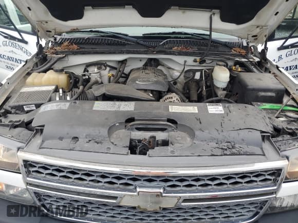 ✅ 2005 Chevrolet Silverado 1500 • VIN: 1GBJC34U35E141251 • Лот: 62311945. Опубликован ранее на Copart с пробегом 131 177 миль. Бесплатный доступ к архиву аукционных продаж из США и подробный отчёт об истории автомобиля на DreamBid. Изображение 11.