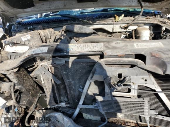 ✅ 2004 Chevrolet Silverado 2500HD Work Truck • VIN: 1GCHC24U14E100457 • Лот: 85737715. Опубликован ранее на Copart с пробегом Не указан. Бесплатный доступ к архиву аукционных продаж из США и подробный отчёт об истории автомобиля на DreamBid. Изображение 11.