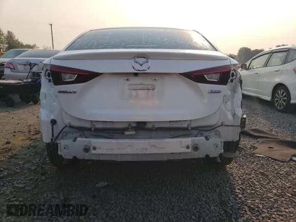 ✅ 2015 Mazda 3 i Touring • VIN: JM1BM1V73F1250988 • Lot: 70024204. Listed on Copart with 117,016 mi. Free auction sales archive from the USA and detailed vehicle history report at DreamBid. Image 6.