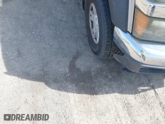 ✅ 2004 Chevrolet Colorado LS Z71 • VIN: 1GCDT196648163104 • Lot: 41783414. Listed on IAAI with 175,015 mi. Free auction sales archive from the USA and detailed vehicle history report at DreamBid. Image 6.