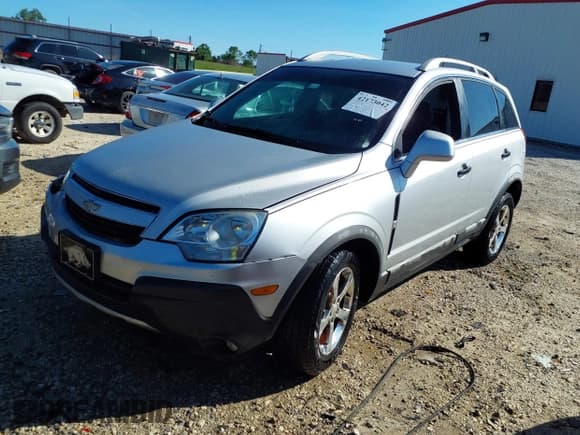 ✅ 2012 Chevrolet Captiva Sport LS • VIN: 3GNAL2EK0CS570909 • Lot: 42173042. Wystawiony na IAAI z przebiegiem 185 044 mil. Bezpłatny archiwum sprzedaży aukcyjnych z USA i szczegółowy raport historii pojazdu na DreamBid. Zdjęcie 17.