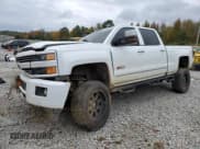 ✅ 2017 Chevrolet Silverado 2500HD LT • VIN: 1GC1KVEYXHF246279 • Lot: 91228545. Listed on Copart with 199,015 mi. Free auction sales archive from the USA and detailed vehicle history report at DreamBid. Image 1.