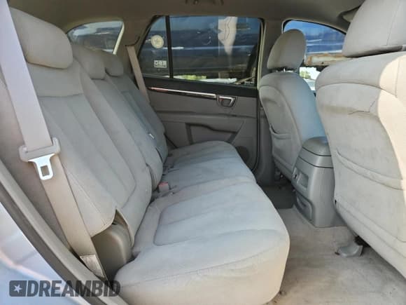 ✅ 2008 Hyundai Santa Fe GLS • VIN: 5NMSG73D18H163764 • Lot: 83773965. Listed on Copart with 77,299 mi. Free auction sales archive from the USA and detailed vehicle history report at DreamBid. Image 10.
