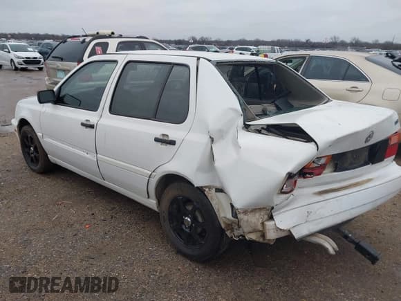 ✅ 1998 Volkswagen Jetta TDI • VIN: 3VWRF81H7WM128683 • Lot: 41545284. Listed on IAAI with 266,033 mi. Free auction sales archive from the USA and detailed vehicle history report at DreamBid. Image 3.